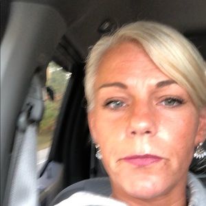 Meet your Posher, Stephenie